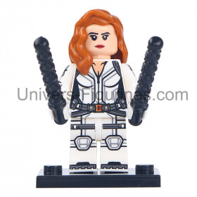 Figurine La Veuve Noire Marvel en tenue blanche